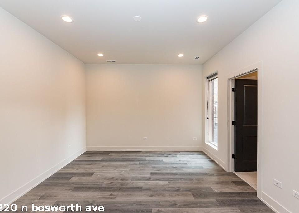 1st image of 1220 N Bosworth Ave #1128