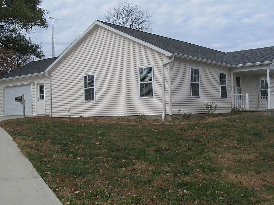 1st image of 303 Eastwood Dr