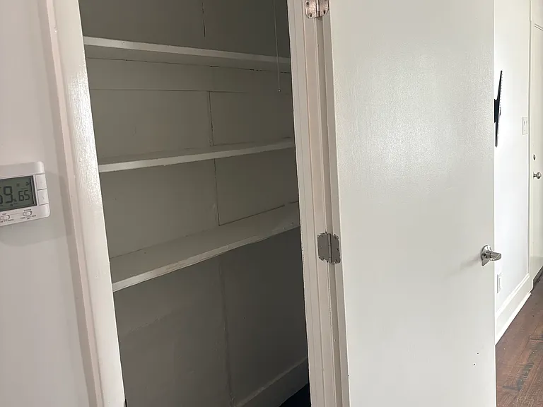 256 Whipple St #1N — Photo 8