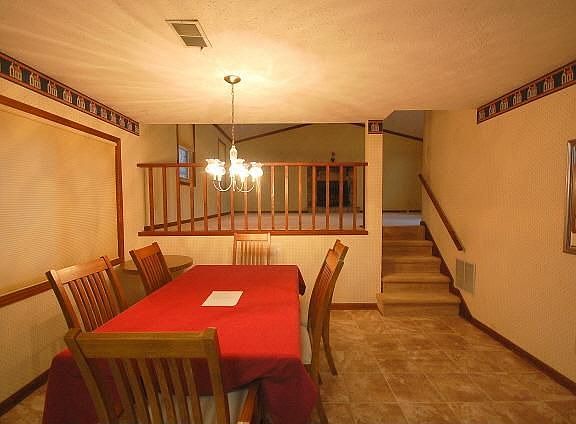 4th image of 3711 Quail Hollow Trl