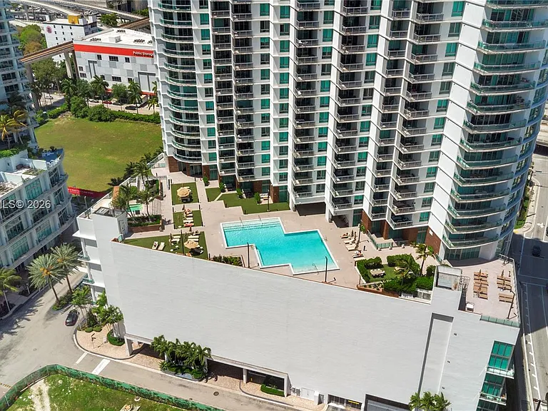 350 S Miami Ave #312 — Photo 40
