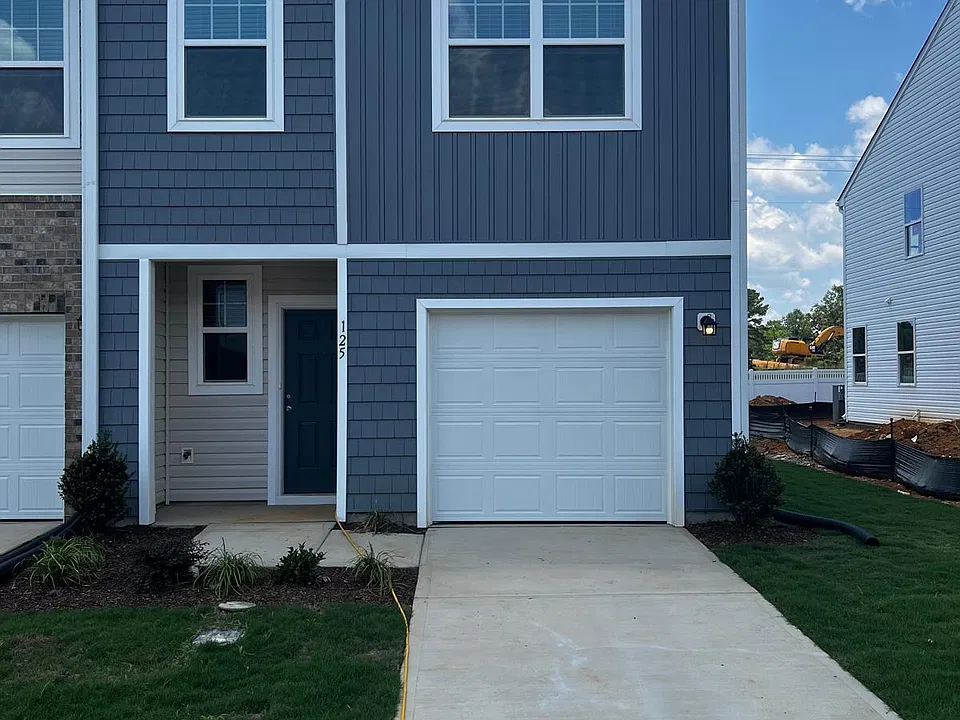 125 N Chubb Rdg