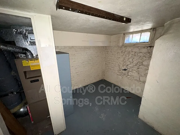 2430 W Vermijo Ave — Photo 29