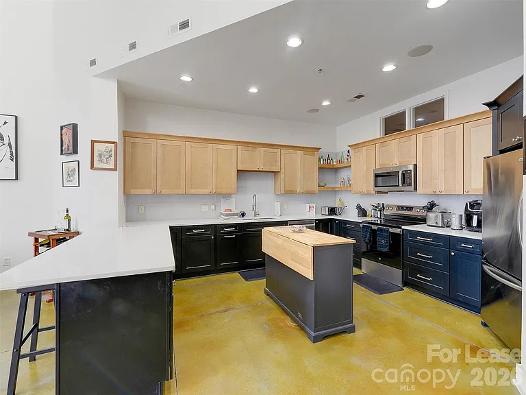 909 Westmere Ave — Photo 15