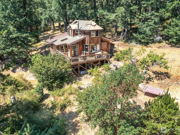 652 Hurricane Hill Road, Orcas Island, WA 98280