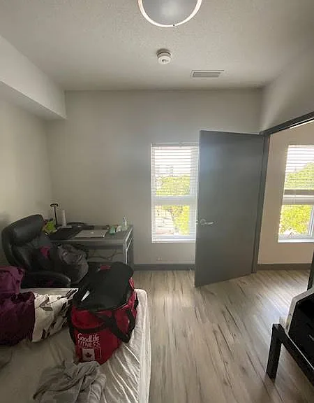 258C Sunview St #377 — Photo 5