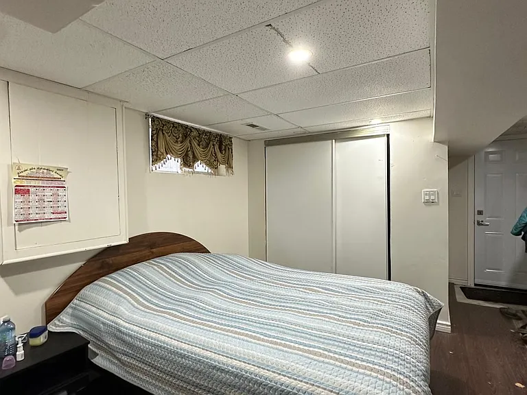 45 Baroness Cres #BASEMENT — Photo 4