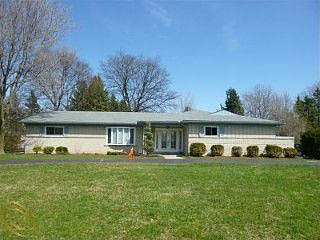 1st image of 29460 Woodhaven Ln