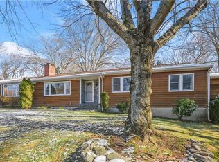 120 Wendy Rd, Trumbull, CT 06611