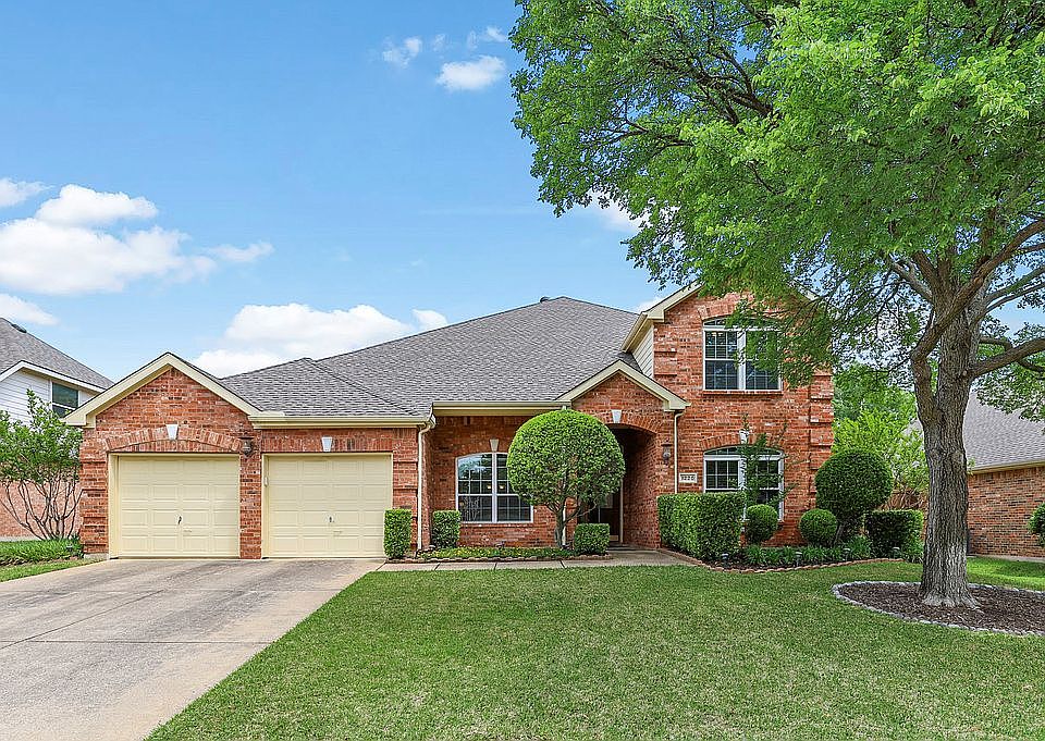 1st image of 1220 Blairwood Dr