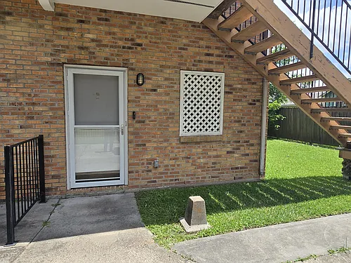 2116 Fairchild St Photo 1