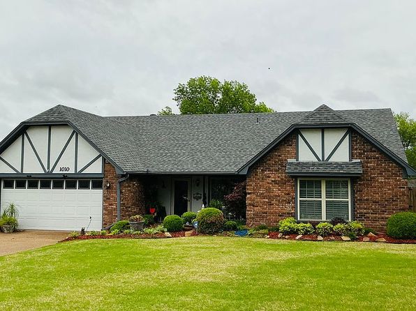 1010 Fir Dr