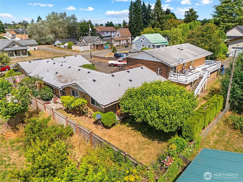 2nd image of 604 S Rock Street