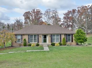 1803 Covey Trace Rd, La Grange, KY 40031