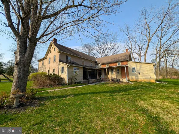 173 Township Line Rd, Chalfont, PA 18914