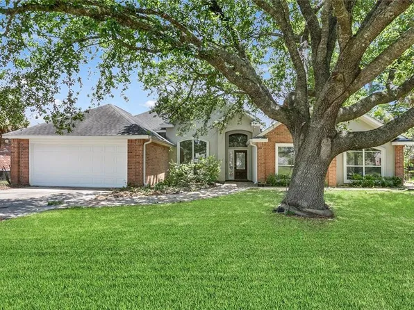 7218 Brookwood Dr, Mandeville, LA 70448