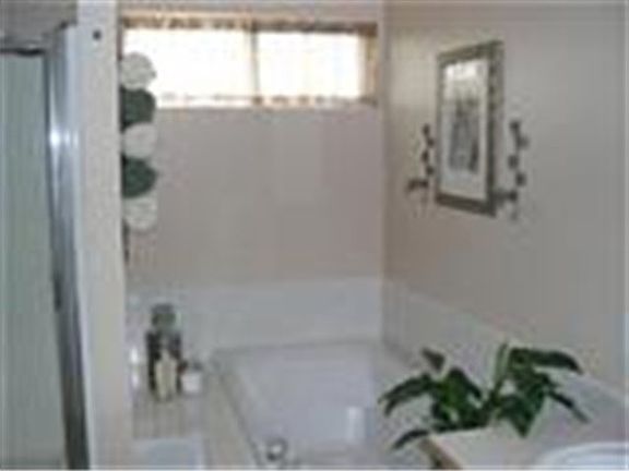 3rd image of 15001 93rd Ave E