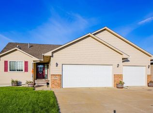 5301 S Mayo Ave, Sioux Falls, SD 57106