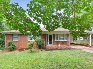 2706 Chestnut Dr, Anderson, SC 29624