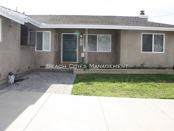 3rd image of 700 Carmel Ave
