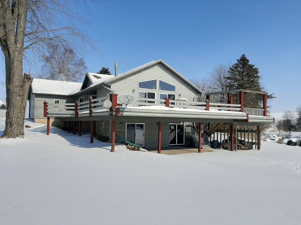 2nd image of W4623 Spruce Dr
