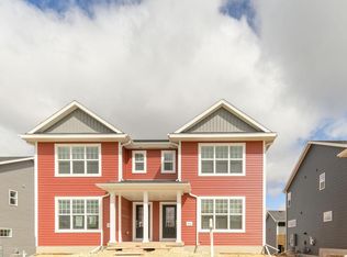 9112 Valley View Rd, Verona, WI 53593