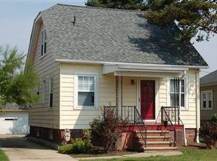 7102 Forest Ave, Parma, OH