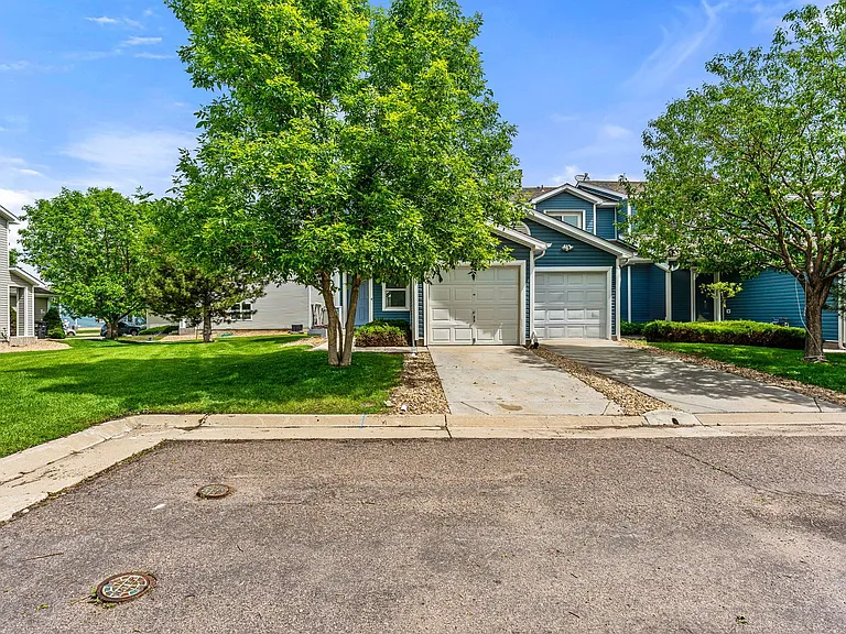 7857 S Kittredge Cir — Photo 5