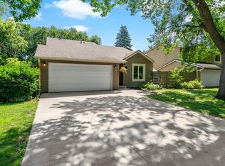 5610 Albert St, Shoreview, MN 55126