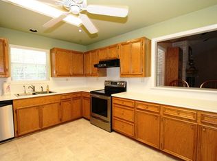 108 Liberty Oaks Dr, Liberty Hill, TX 78642