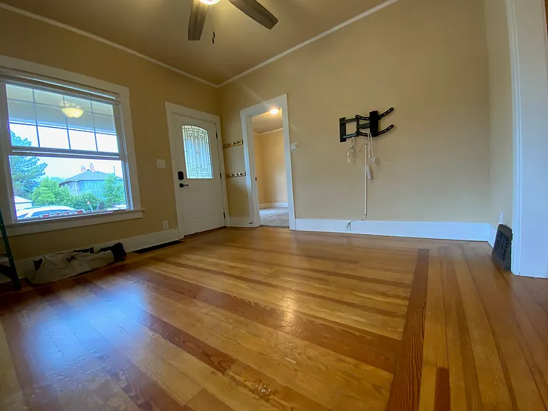 1107 N Wahsatch Ave — Photo 9