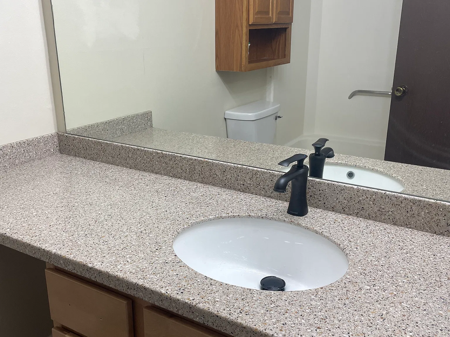 2 bed, 888 sqft, $1,025 — Photo 3
