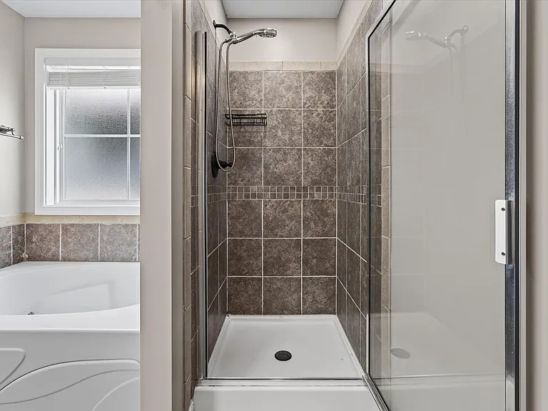 2228 Killington Dr — Photo 24