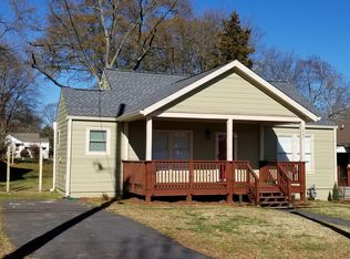 1487 Walker Ave, College Park, GA 30337