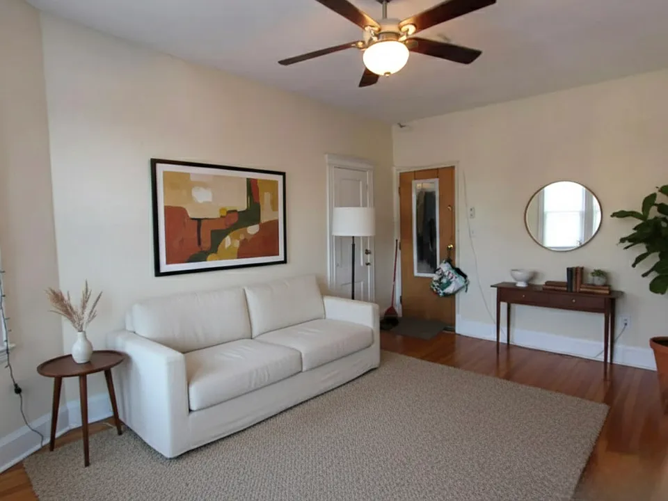1330 Commonwealth Ave #19