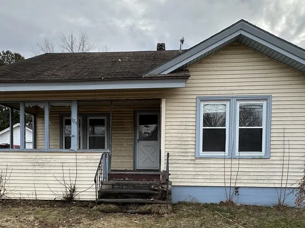 129 Clinton Avenue, Winslow, ME 04901