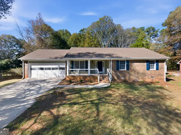 153 Stonybrook Ct, Athens, GA 30605