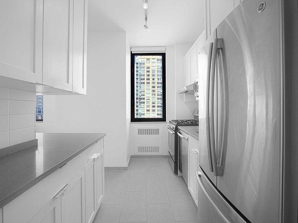 1st image of 75 W End Ave APT P28d