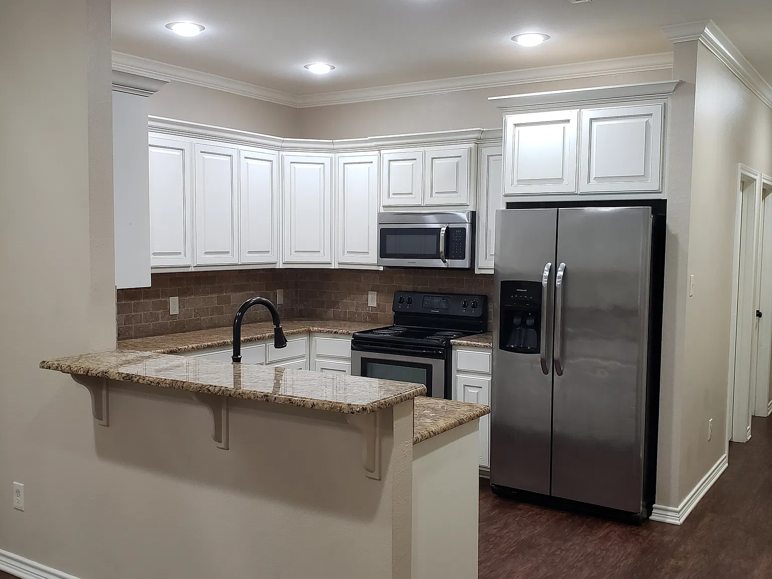 2 bed, 1244 sqft, $1,650 — Photo 4