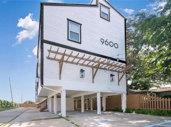 9600 2nd Bay St #103, Norfolk, VA 23518