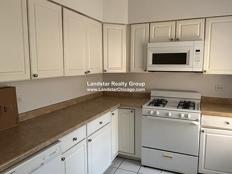 552 Elmwood Ave #1 — Photo 1