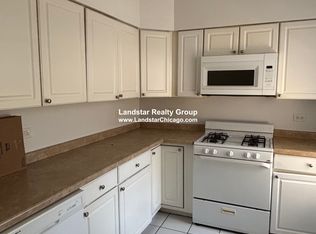 552 Elmwood Ave APT 2, Evanston, IL 60202
