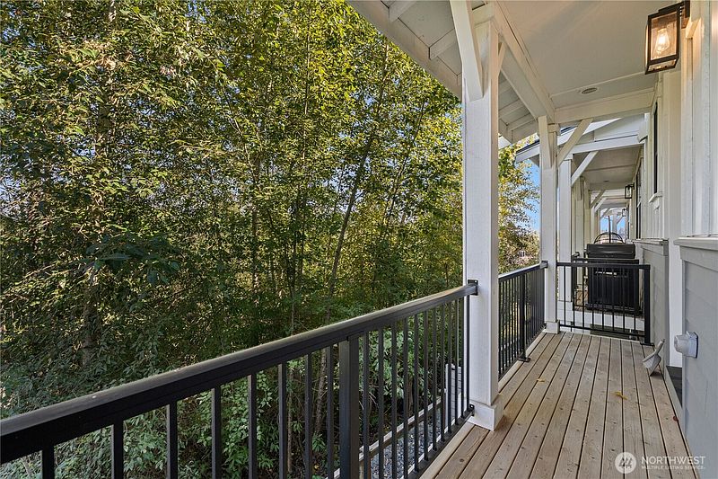 5th image of 13425 35th Drive SE