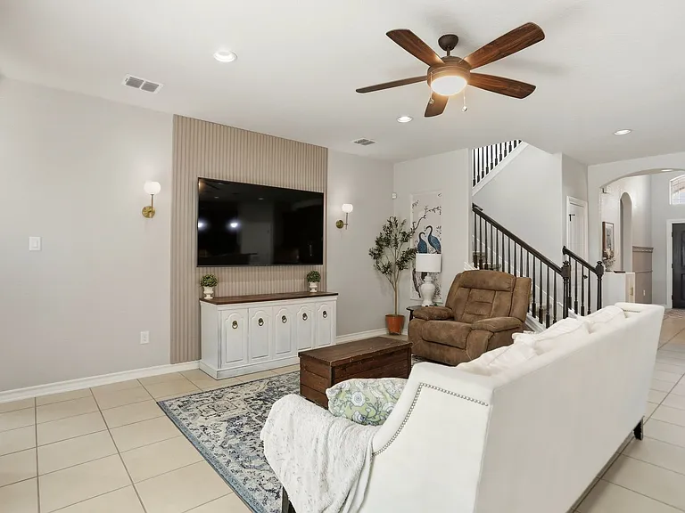 8822 Kallison Arbor — Photo 9