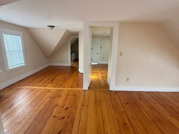 52 Bramhall St #W, Portland, ME 04102