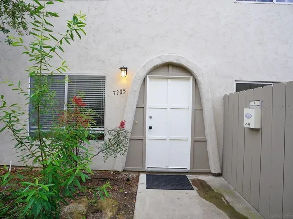 7905 Camino Glorita, San Diego, CA 92122