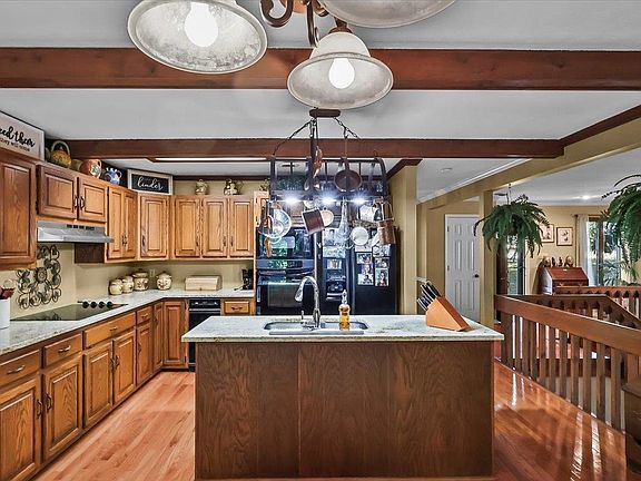 3rd image of 231 Scottsborough Cir