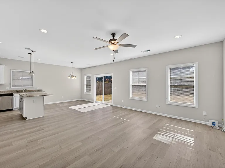 4119 Thimbleberry Dr — Photo 15