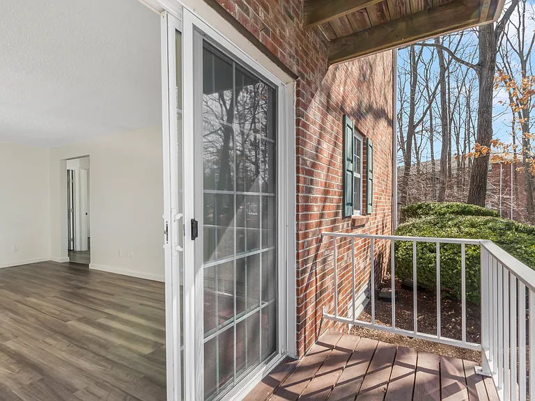 Woodview at Randolph — Photo 22
