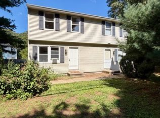 163 Pennsylvania Ave, Niantic, CT 06357
